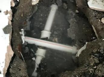 平顶山卫东阳台漏水维修公司为您分享楼上楼下漏水怎么处理